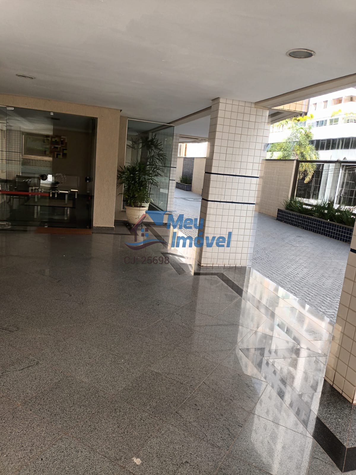 Avenida Flamboyant Águas Claras Res Vanessa 4 Quartos 1 Suíte 2 Vagas 145 m²