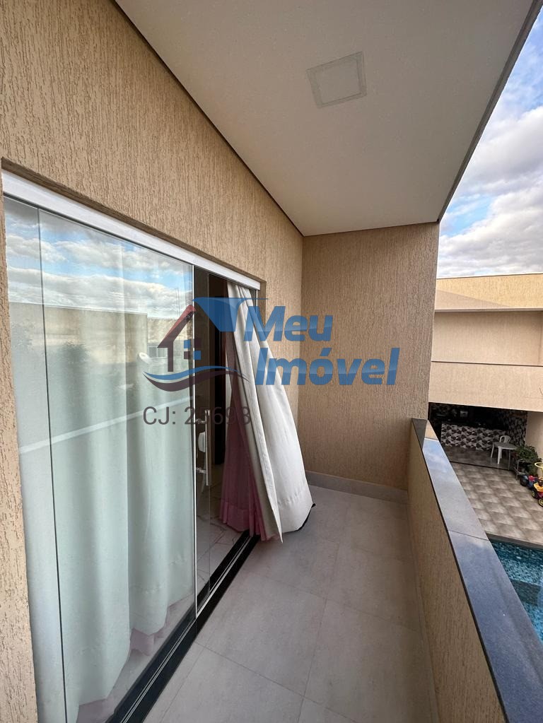 Arniqueiras Conjunto 4 Casa Sobrado 4 Quartos todos com suíte 1 closet Piscina