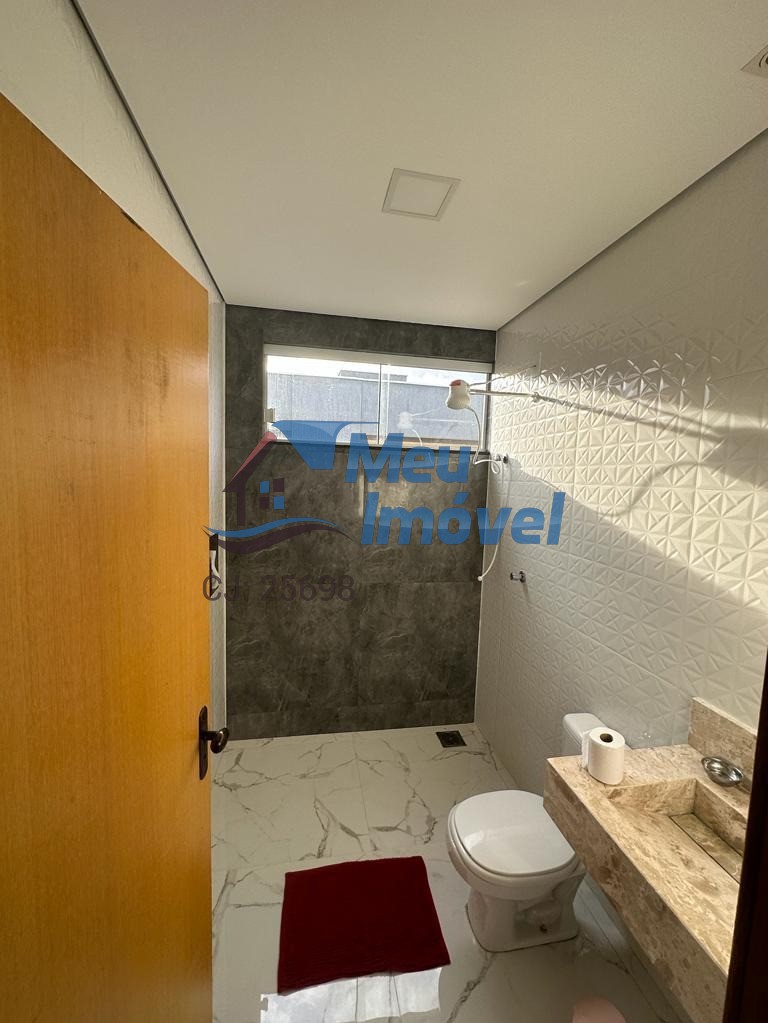 Arniqueiras Conjunto 4 Casa Sobrado 4 Quartos todos com suíte 1 closet Piscina