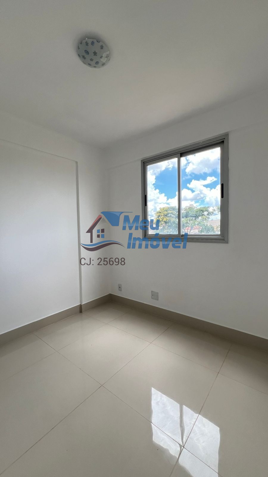 Qn 303 Samambaia Sul Res Avenida 2 Quartos 1 Vagas 51m² Armários Planejados
