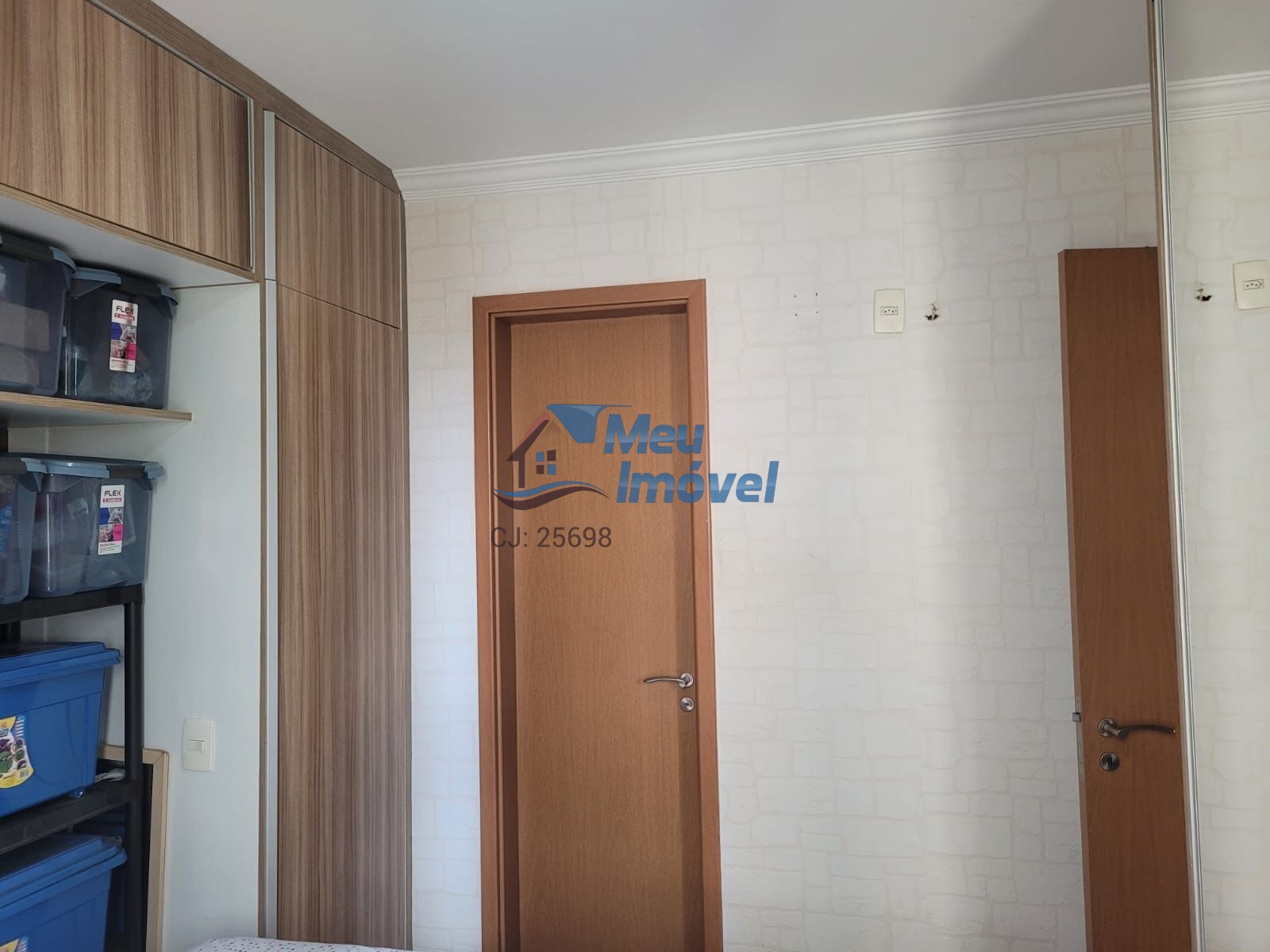 Residencial Ventura Quadra 102 Samambaia 3 Quartos 1 Suíte 70m² Lazer de Clube