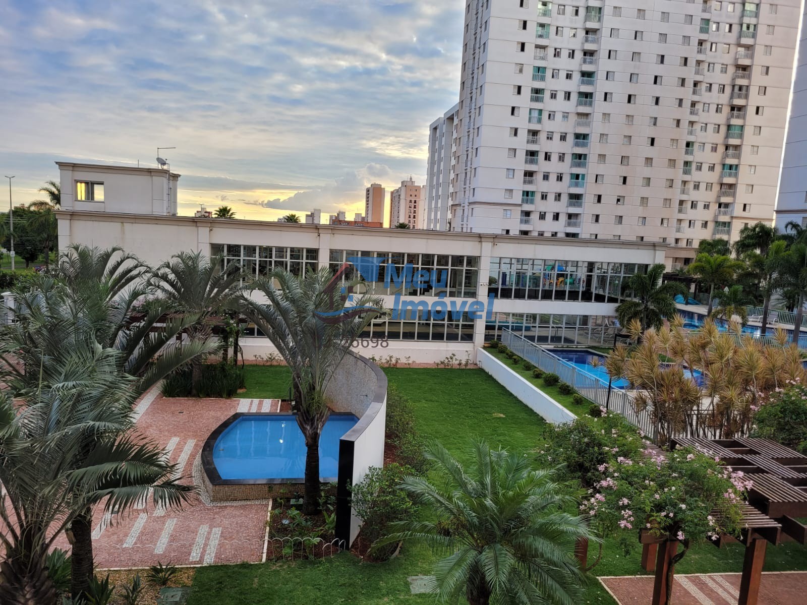 Residencial Ventura Quadra 102 Samambaia 3 Quartos 1 Suíte 70m² Lazer de Clube