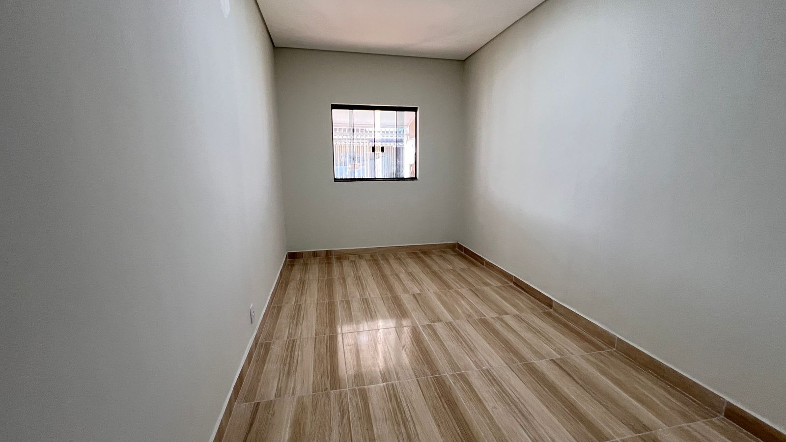 QD 205 Recanto das Emas Casa 3 Quartos 1 Suíte 2 Vagas 140m² Área de Serviço