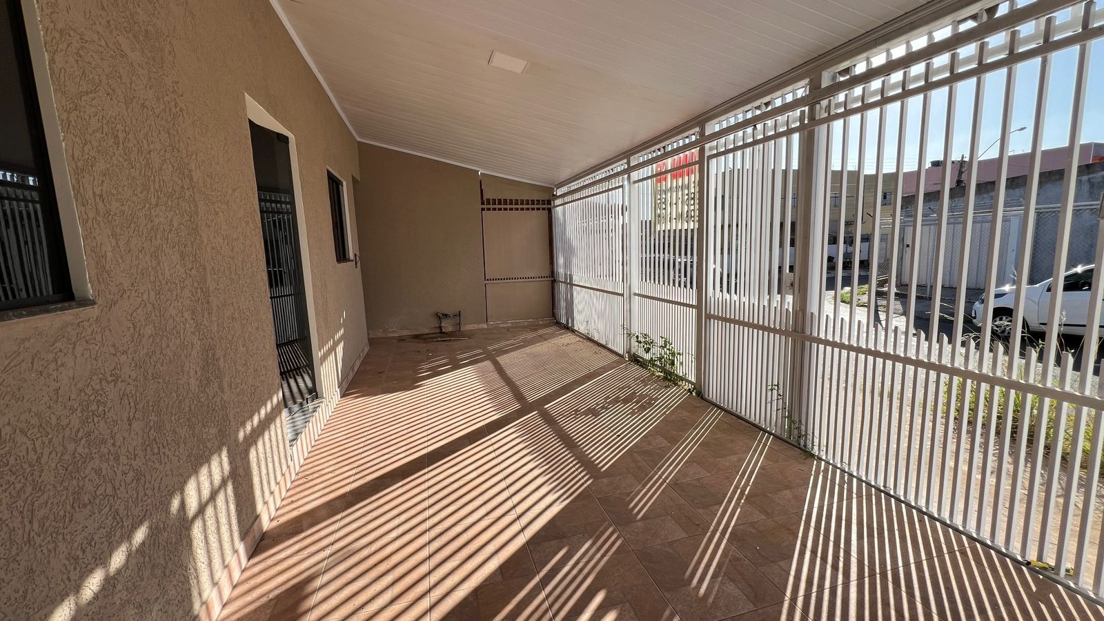 QD 205 Recanto das Emas Casa 3 Quartos 1 Suíte 2 Vagas 140m² Área de Serviço