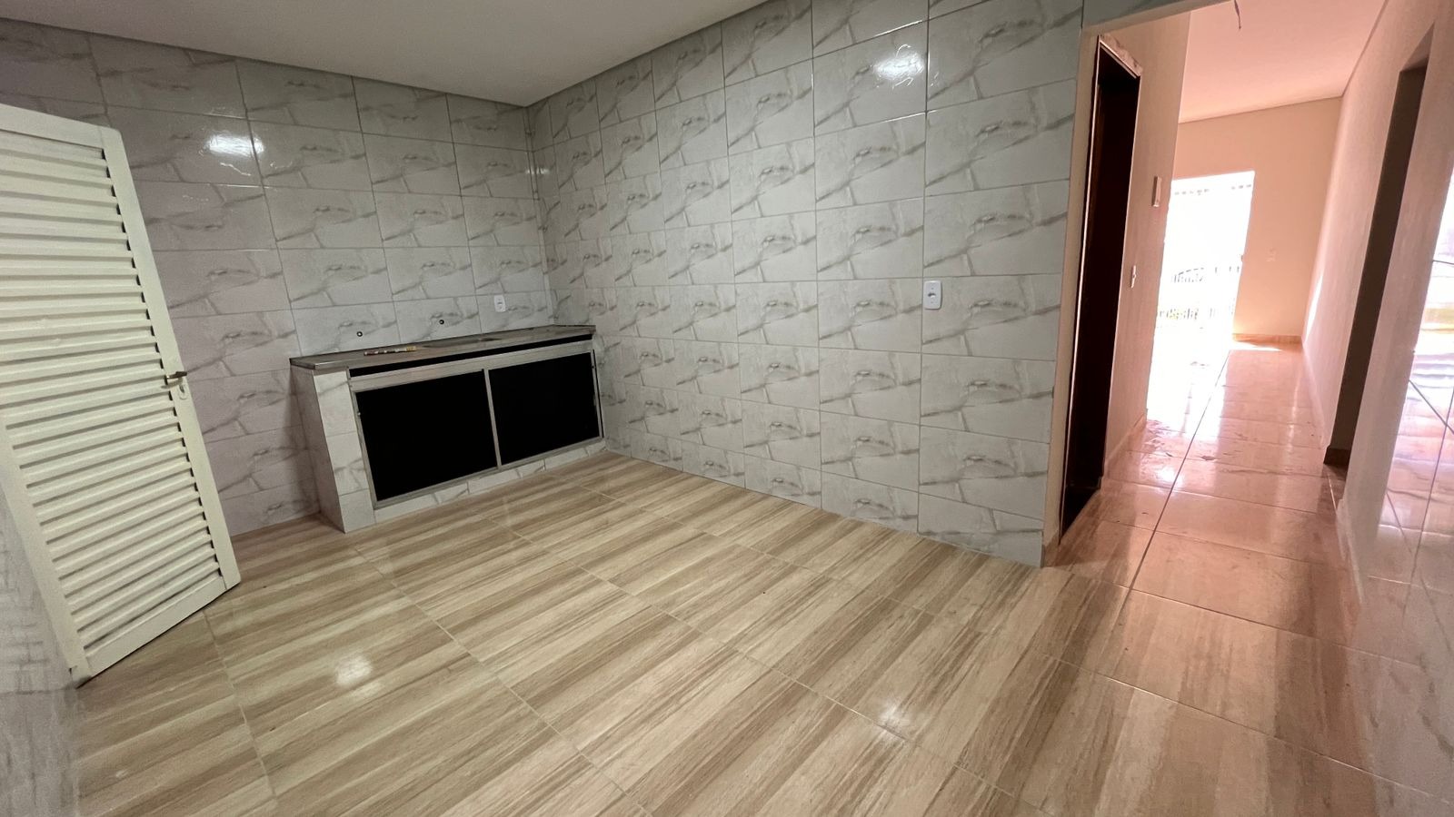 QD 205 Recanto das Emas Casa 3 Quartos 1 Suíte 2 Vagas 140m² Área de Serviço