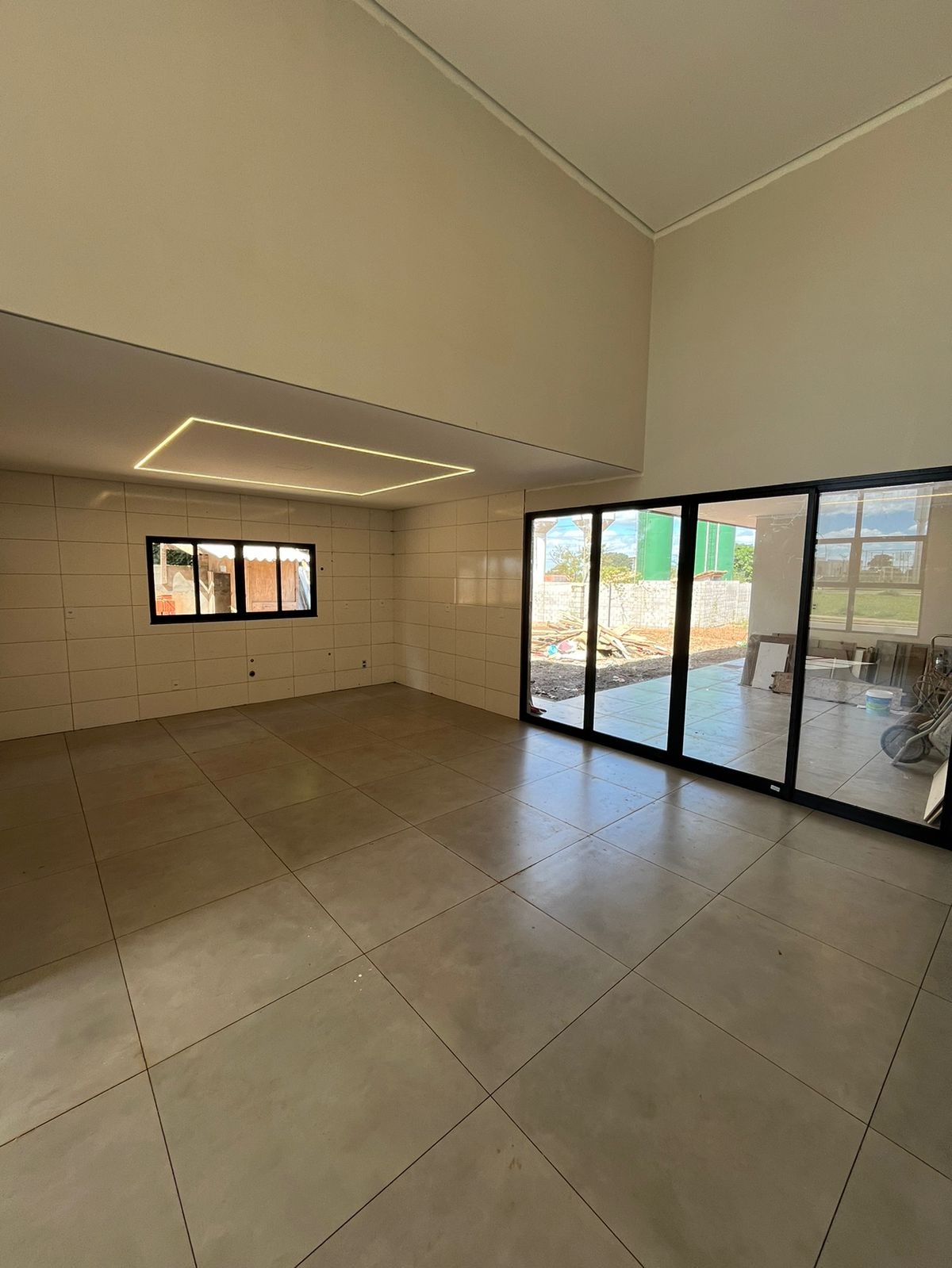Jardim botânico cond boulevard ágio casa 3 suítes closet 4 v