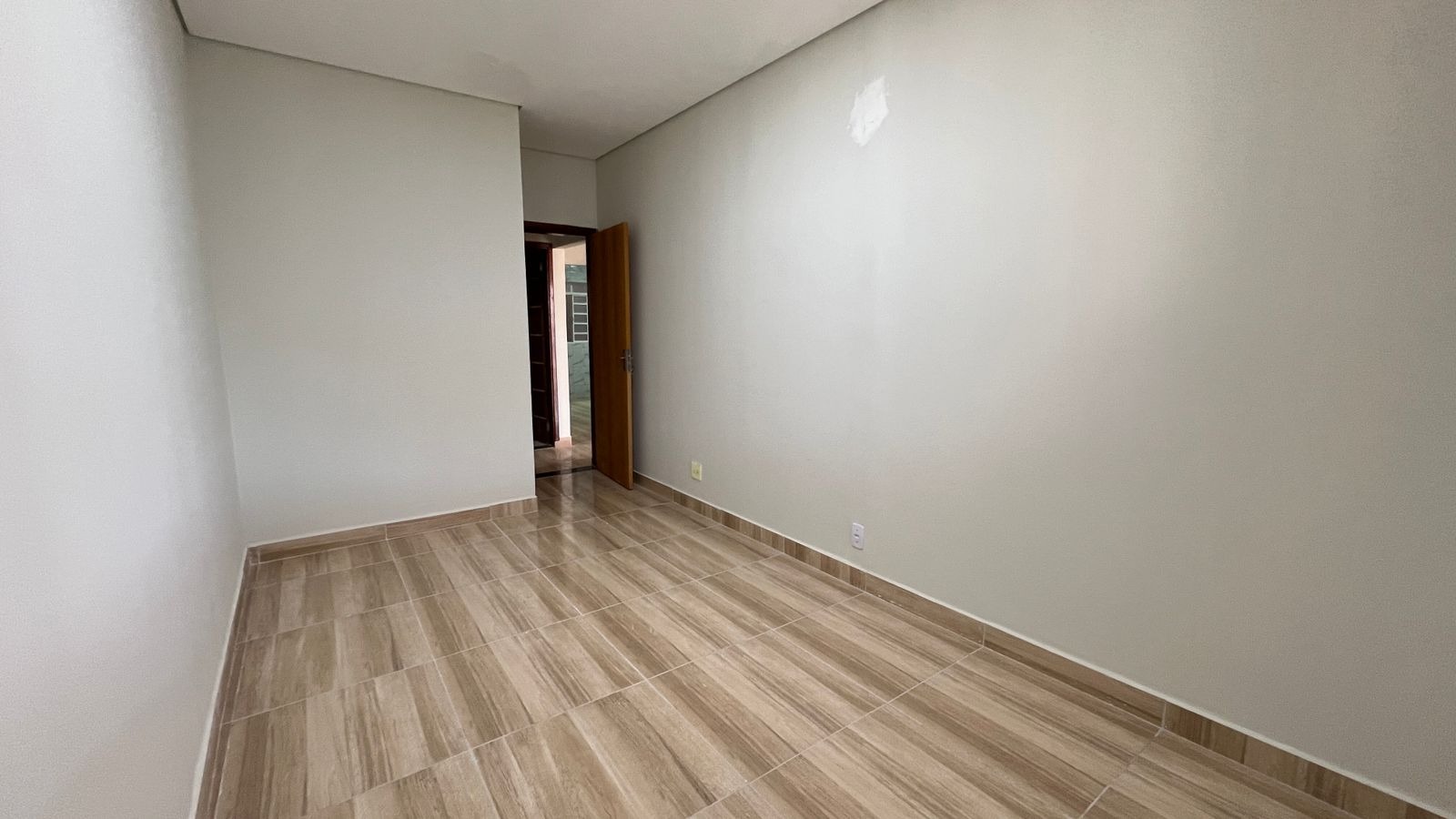 QD 205 Recanto das Emas Casa 3 Quartos 1 Suíte 2 Vagas 140m² Área de Serviço