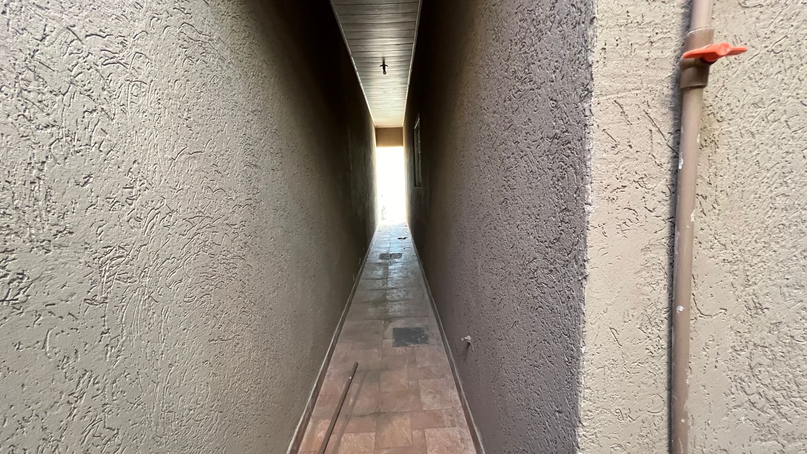 QD 205 Recanto das Emas Casa 3 Quartos 1 Suíte 2 Vagas 140m² Área de Serviço