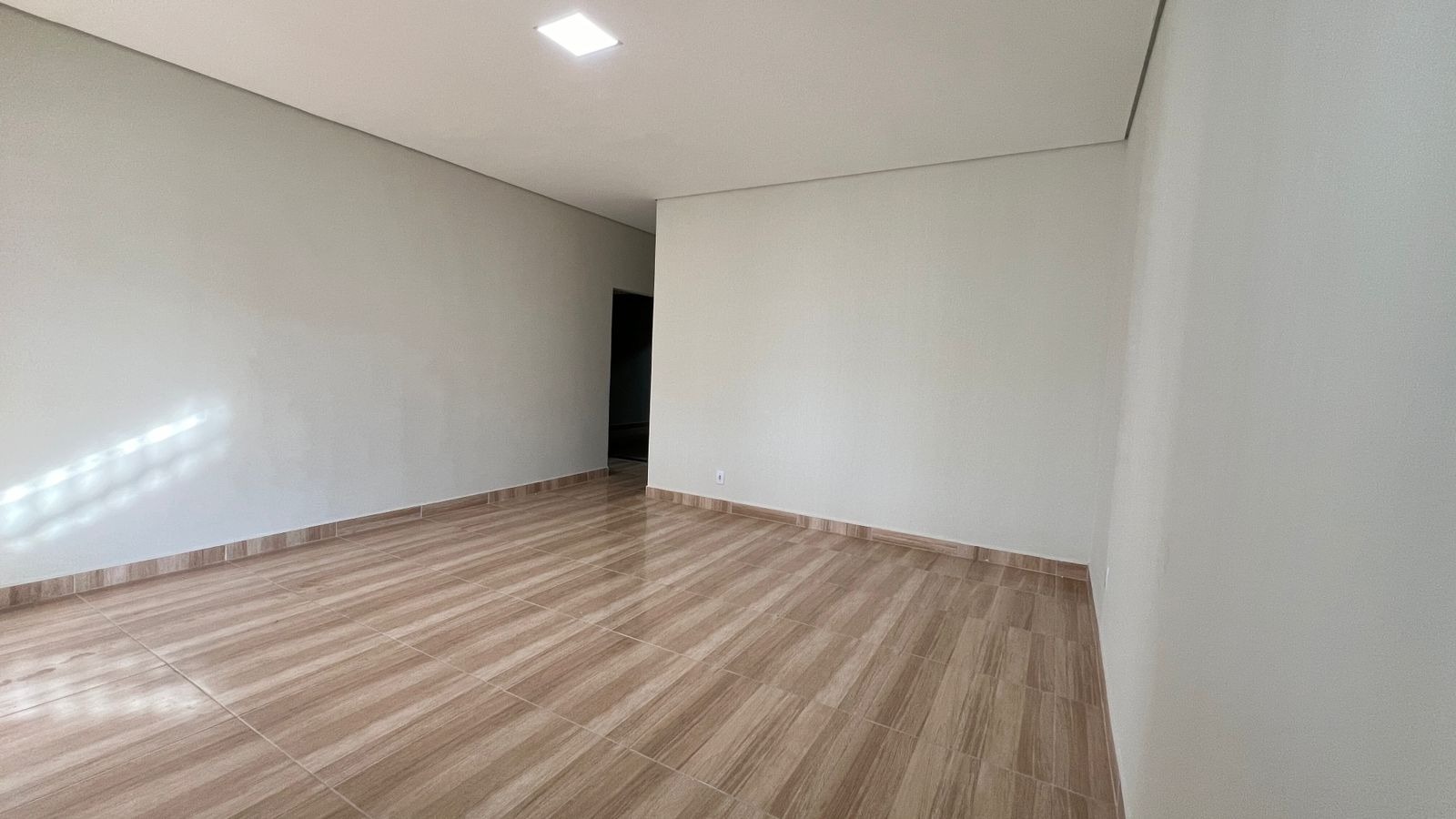 QD 205 Recanto das Emas Casa 3 Quartos 1 Suíte 2 Vagas 140m² Área de Serviço