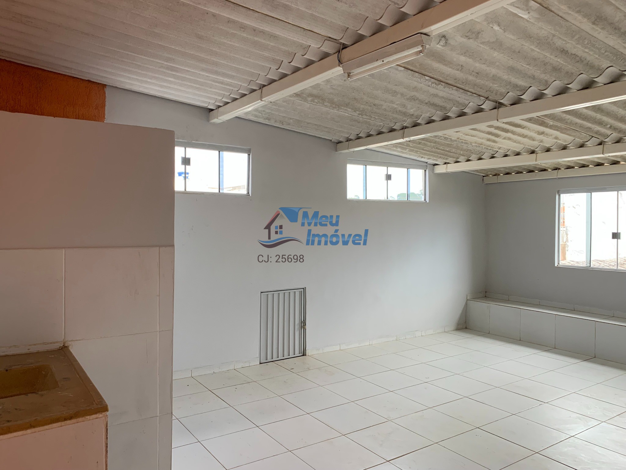 Qnl 15 bl f taguatinga casa 5 quartos 2 suíte 2 vagas 2 anda