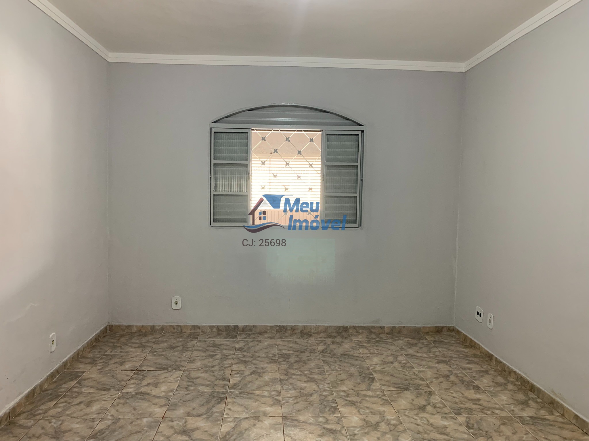 QNL 15 BL F Taguatinga Casa 5 Quartos 2 Suíte 2 vagas 2 andares Ac Financiamento