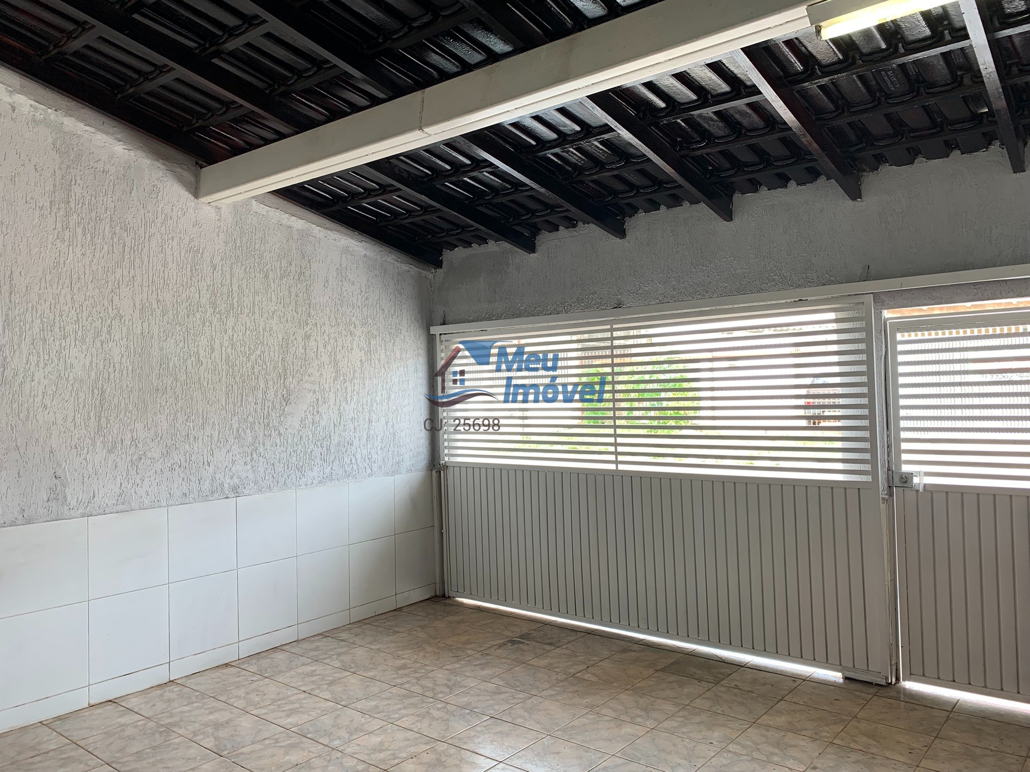 QNL 15 BL F Taguatinga Casa 5 Quartos 2 Suíte 2 vagas 2 andares Ac Financiamento