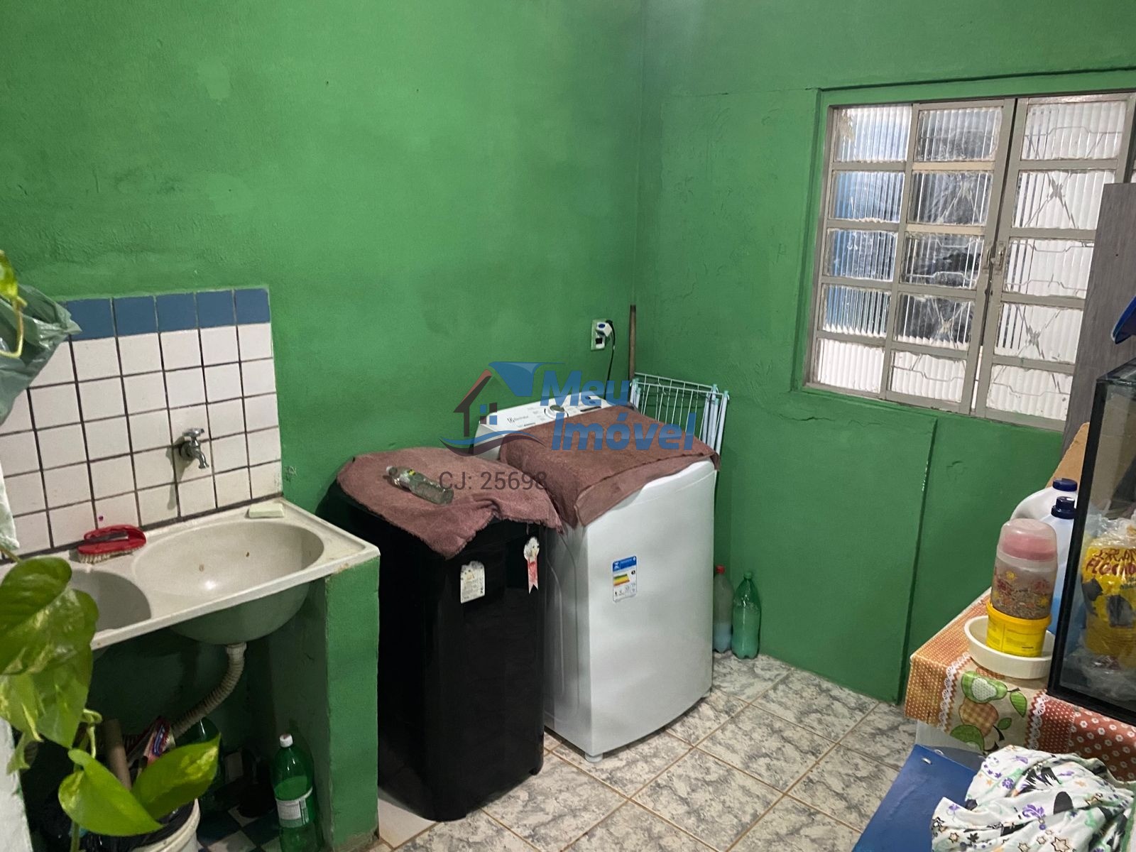QR 305 Samambaia Sul Sobrado 5 Quartos Suíte 300m² Closet Área de Serviço