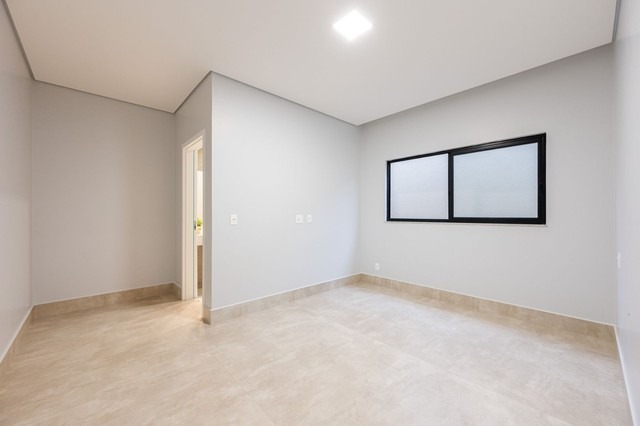 Rua 06 Vicente Pires Casa 4 Suítes 2 Vagas Piscina Sauna 350 m² Ac Permuta