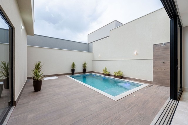 Rua 06 Vicente Pires Casa 4 Suítes 2 Vagas Piscina Sauna 350 m² Ac Permuta