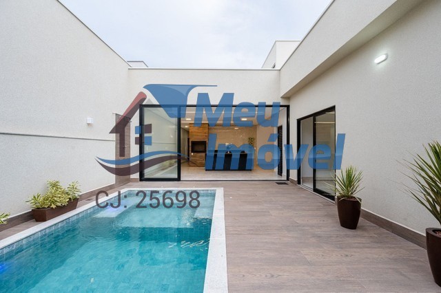 Rua 06 Vicente Pires Casa 4 Suítes 2 Vagas Piscina Sauna 350 m² Ac Permuta