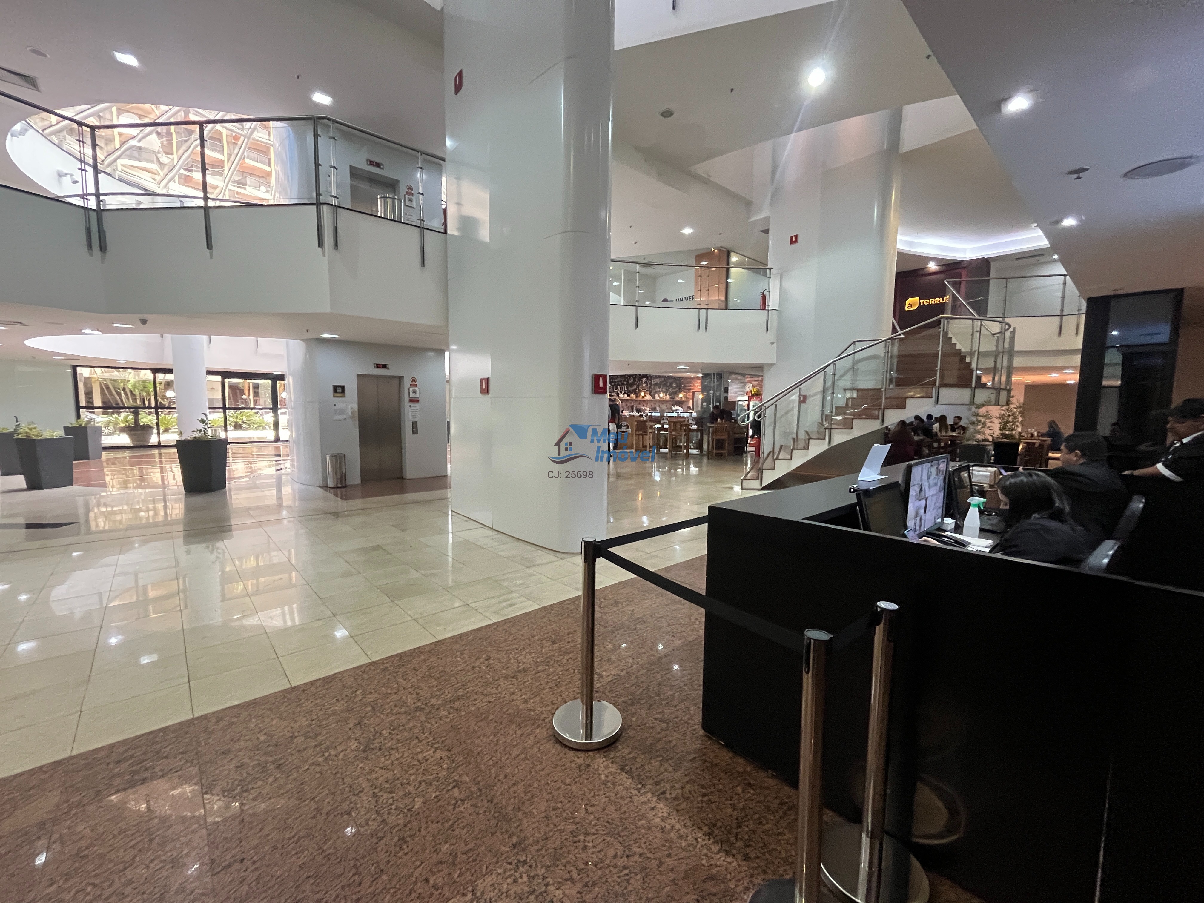 Shn quadra 2 executive office tower 2 salas comerciais 64,48