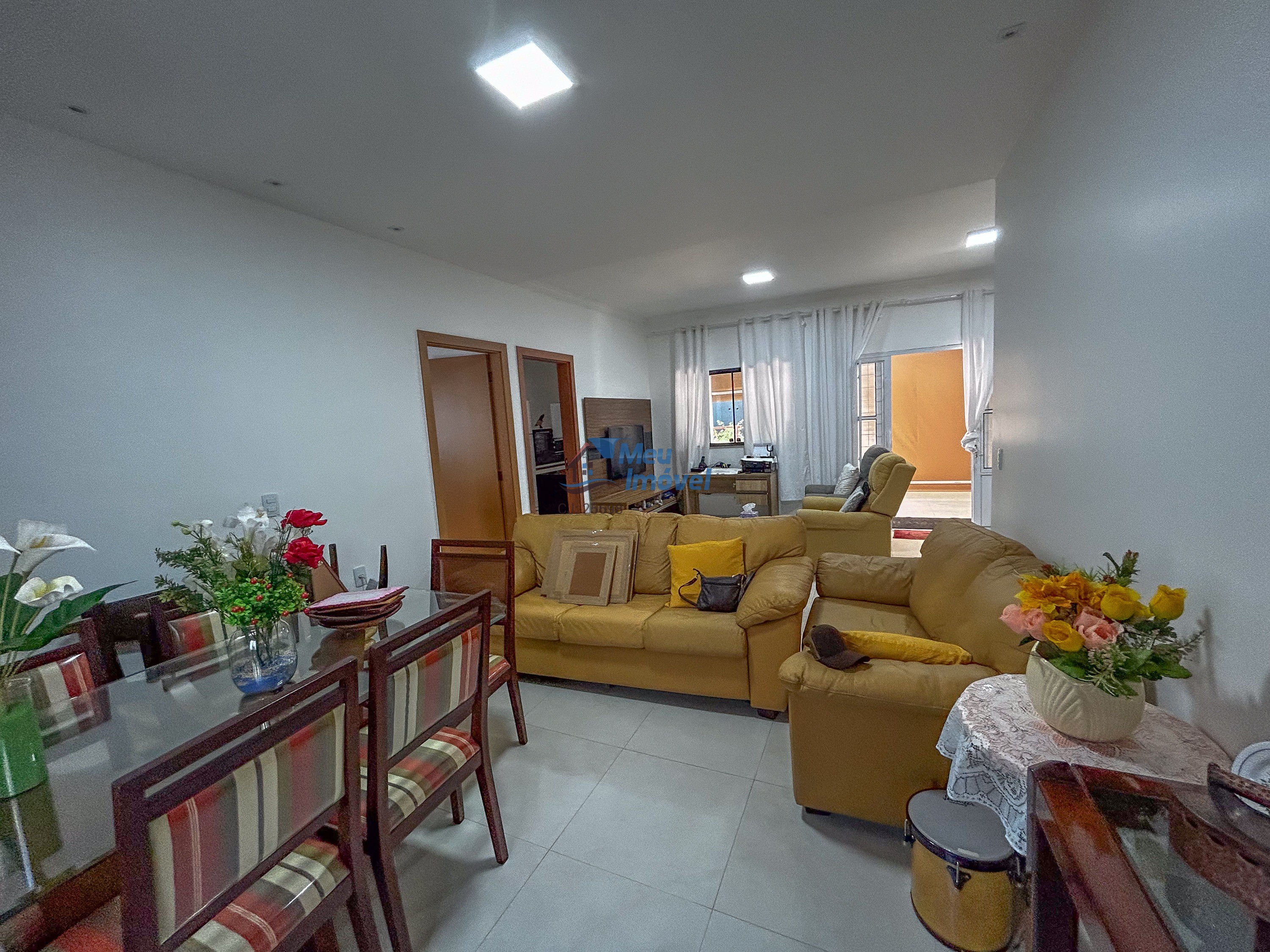 Quadra 2 Conj 1 Vicente Pires Casa 3 Quartos 1 Suíte 3 Vagas 205m² Varanda