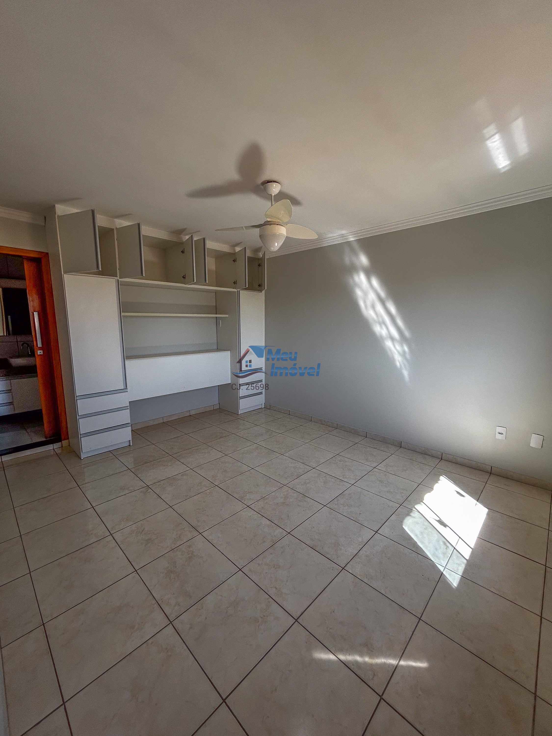 Quadra 2 Conj 1 Vicente Pires Casa 4 Quartos 3 Suítes 4 Vagas 360m² Despensa
