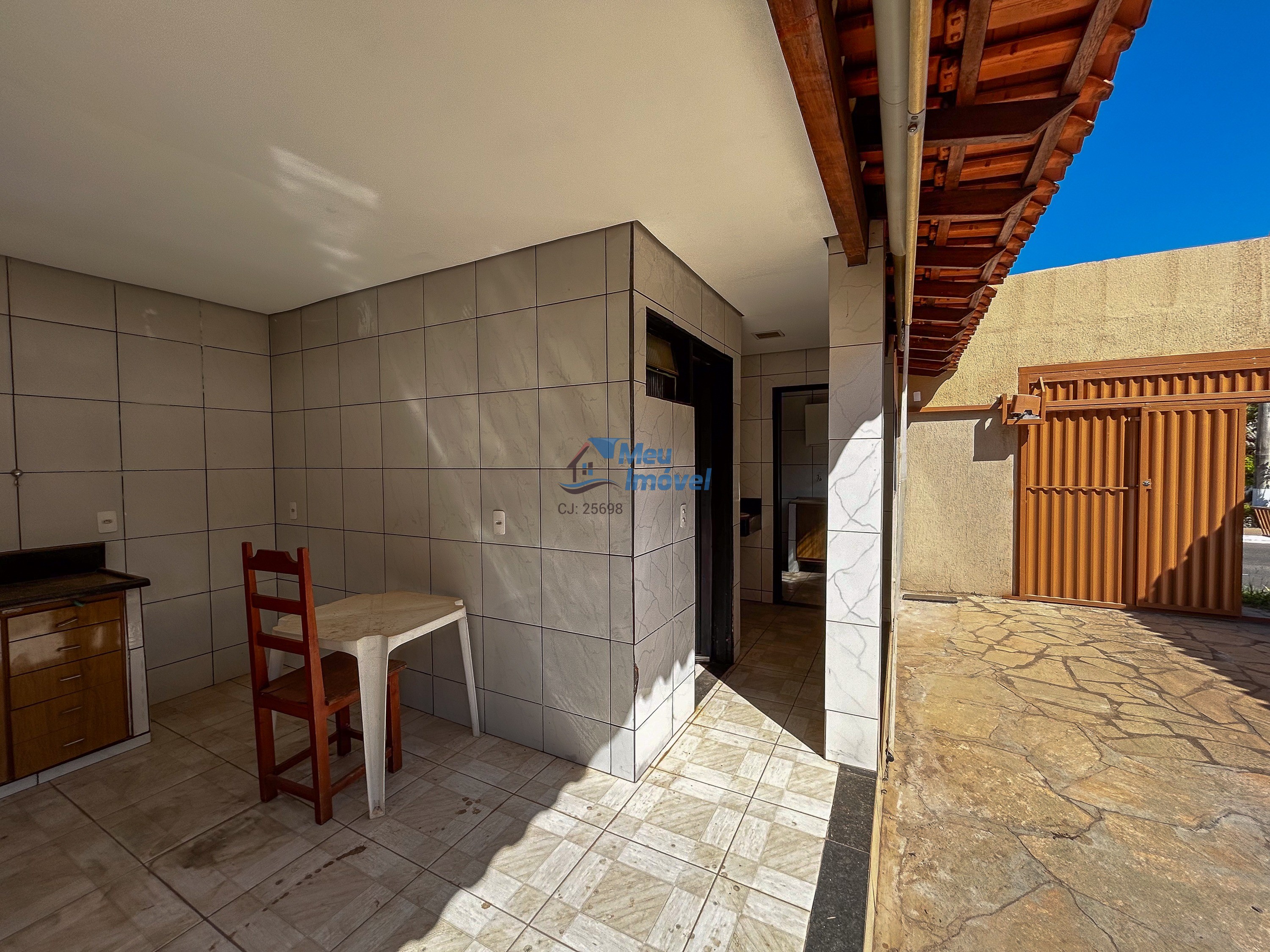Quadra 2 Conj 1 Vicente Pires Casa 4 Quartos 3 Suítes 4 Vagas 360m² Despensa