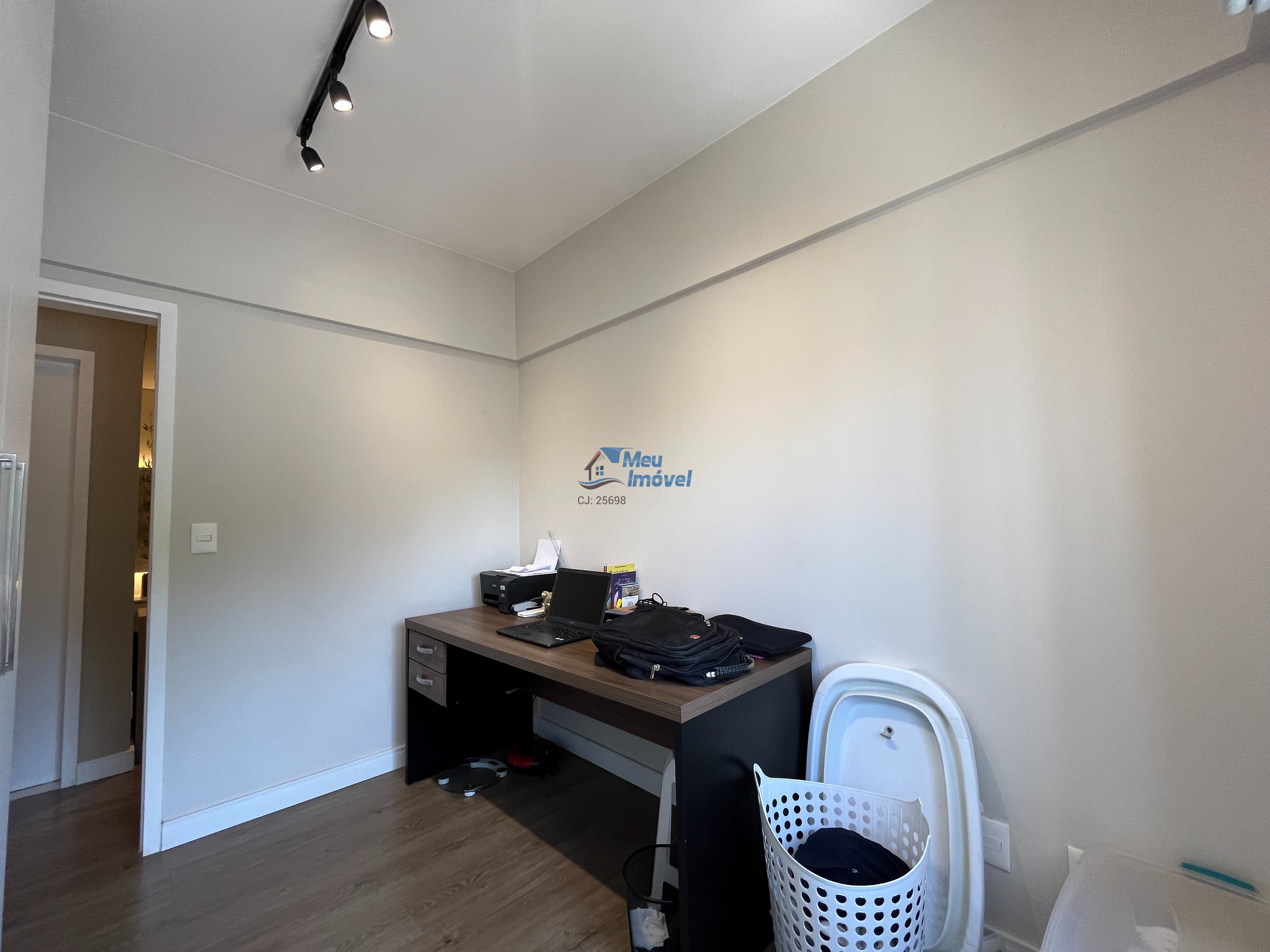 CSB 10 Residencial Maison 3 Quartos 1 Suíte Reformado 1 Vaga 69m² FGTS