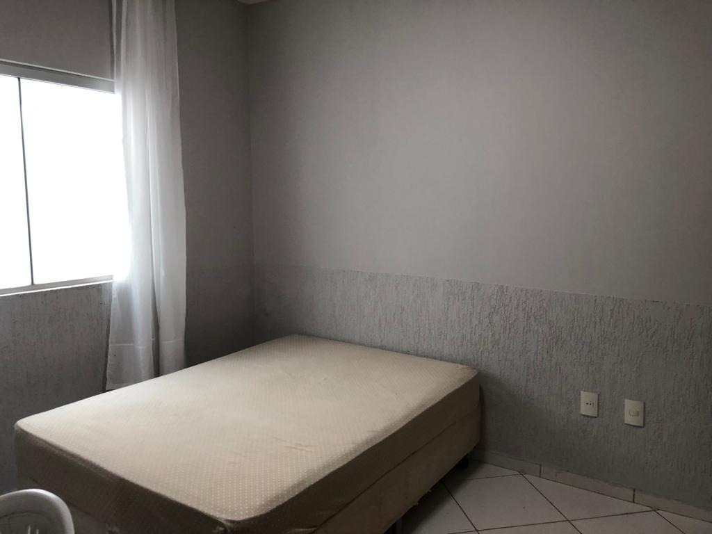 SHA conj 06 Sobrado 4 quartos 4 suítes 400m² 3 vagas Lazer