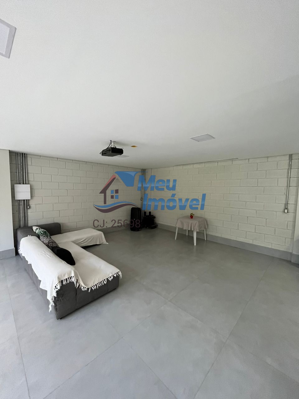 ARNIQUEIRAS CONJ 4 Casa Super Modern 3 suítes 1 Closet 720m² 5 vagas Escritório