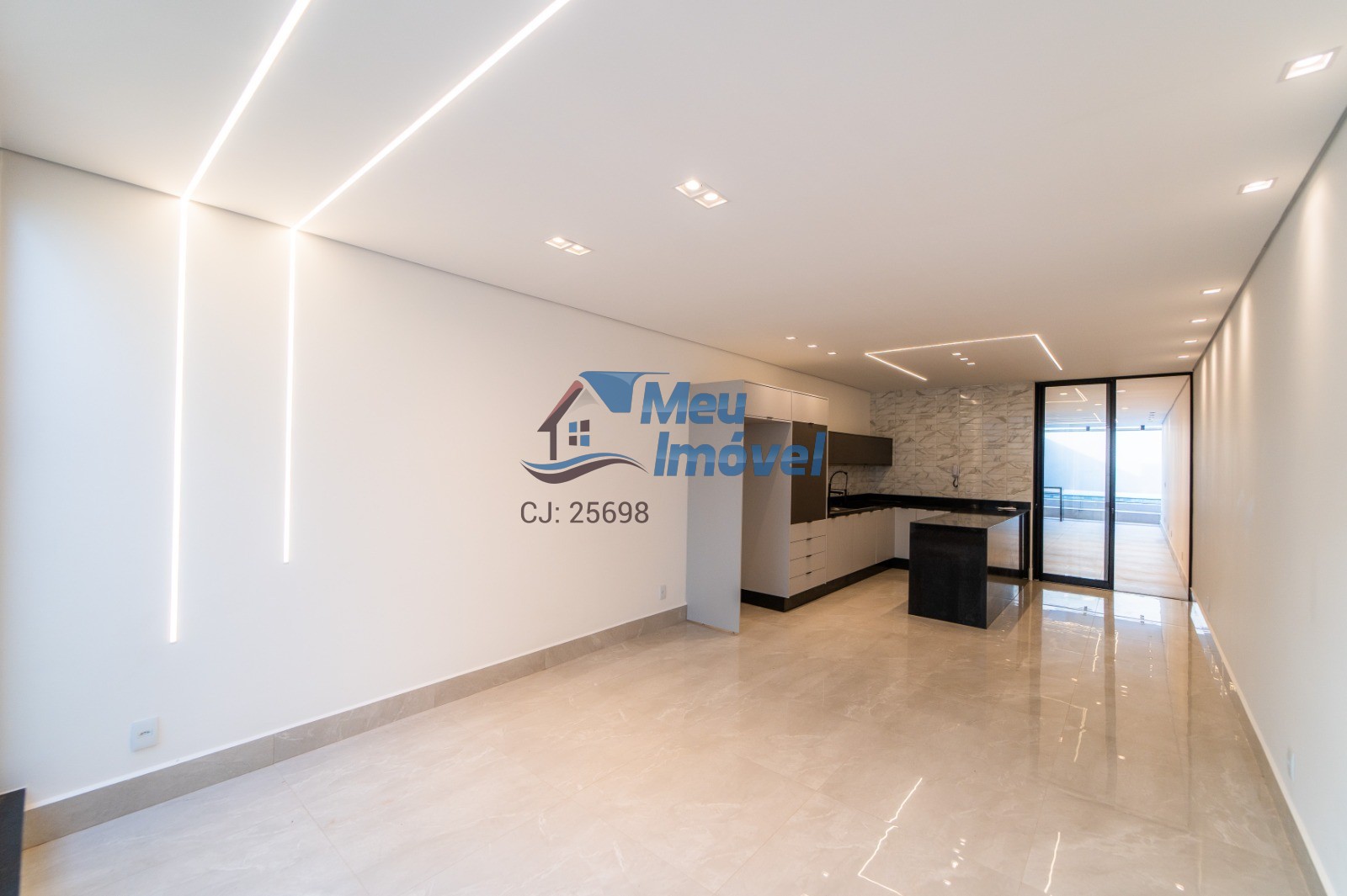 Arniqueiras Casa Alto Padrão 4 Quartos suíte 400m² 4 vaga Armários planejados