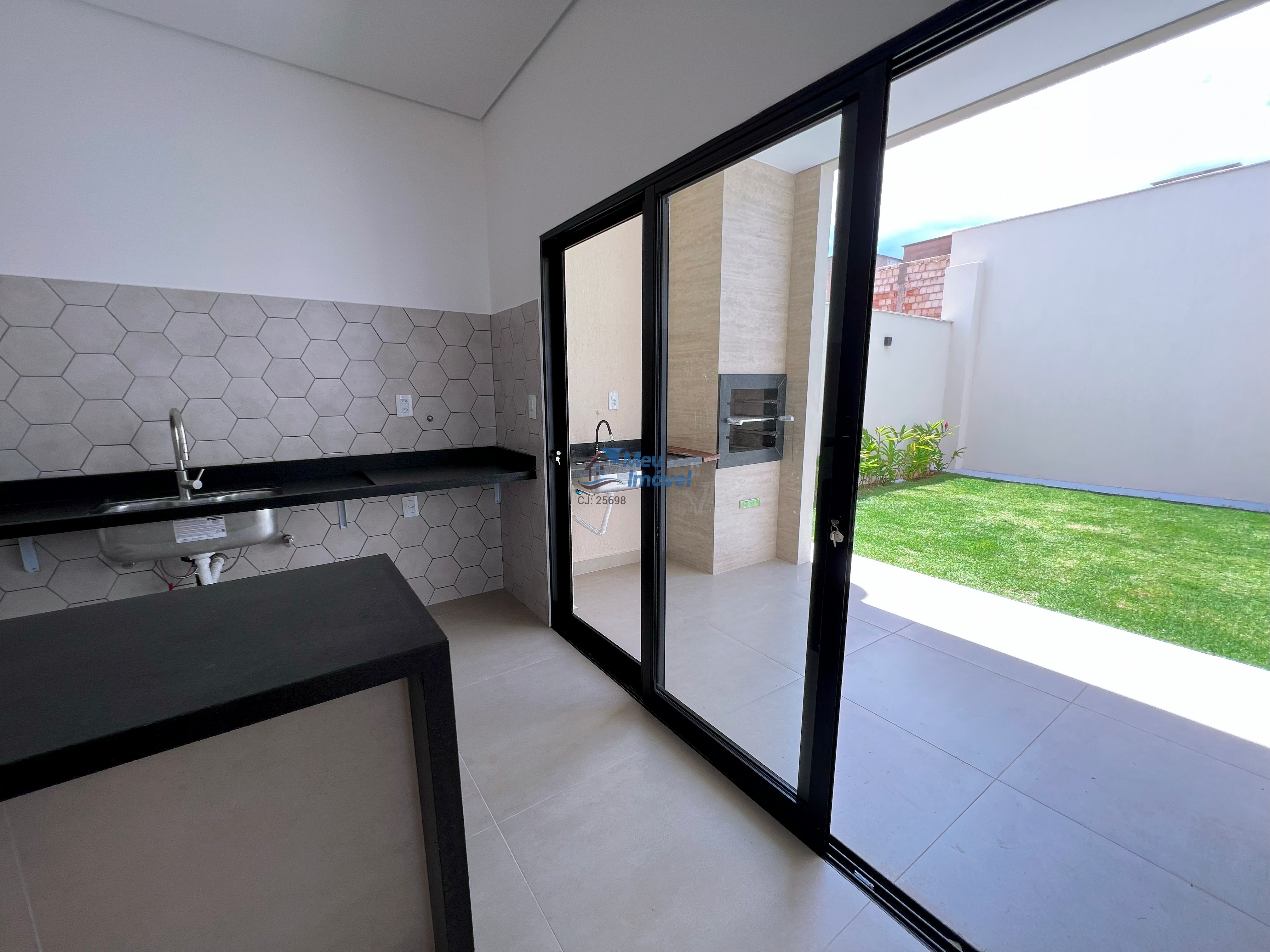 Quadra 5 aldeia ii luziânia casa 4 quartos 2 suítes 2 vagas 