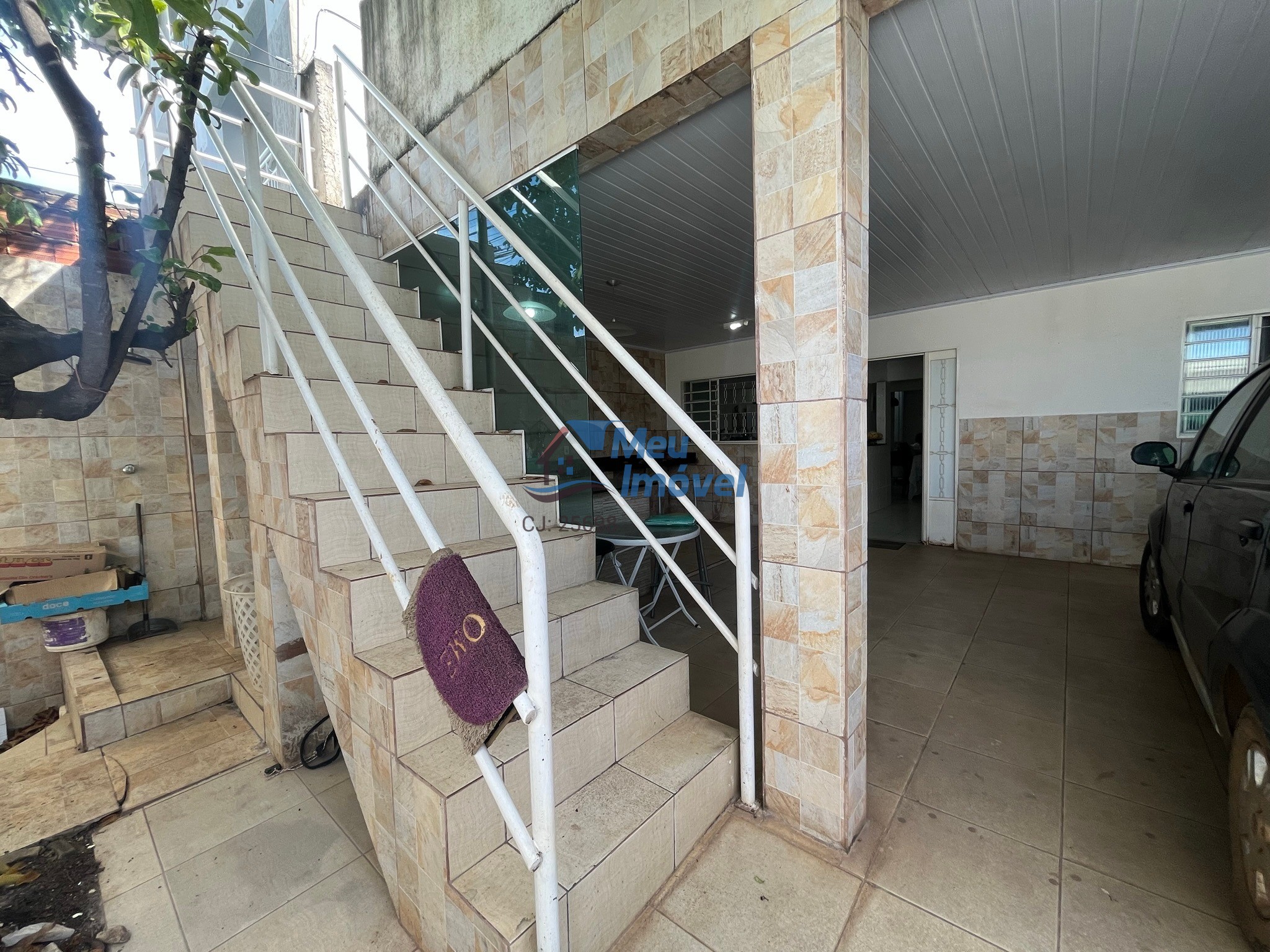 QR 2 Candangolândia Casa 2 quartos lote 128m² 2 suites 3 vagas Ac Financiamento