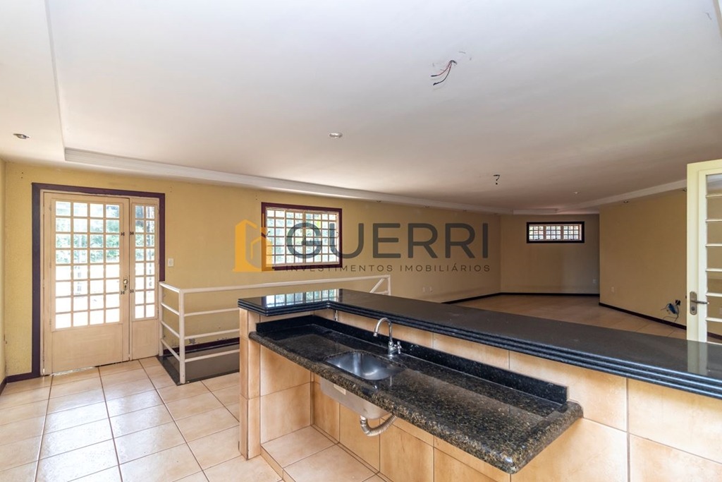 Smpw quadra 4 park way casa 5 quartos 2 suítes 3 vagas lote 