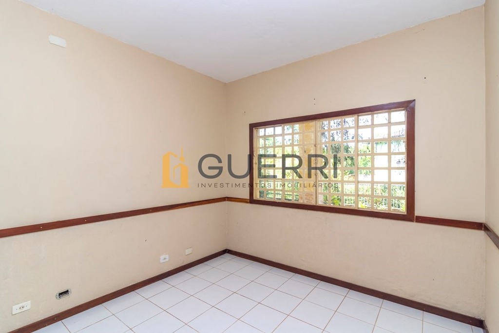Smpw quadra 4 park way casa 5 quartos 2 suítes 3 vagas lote 