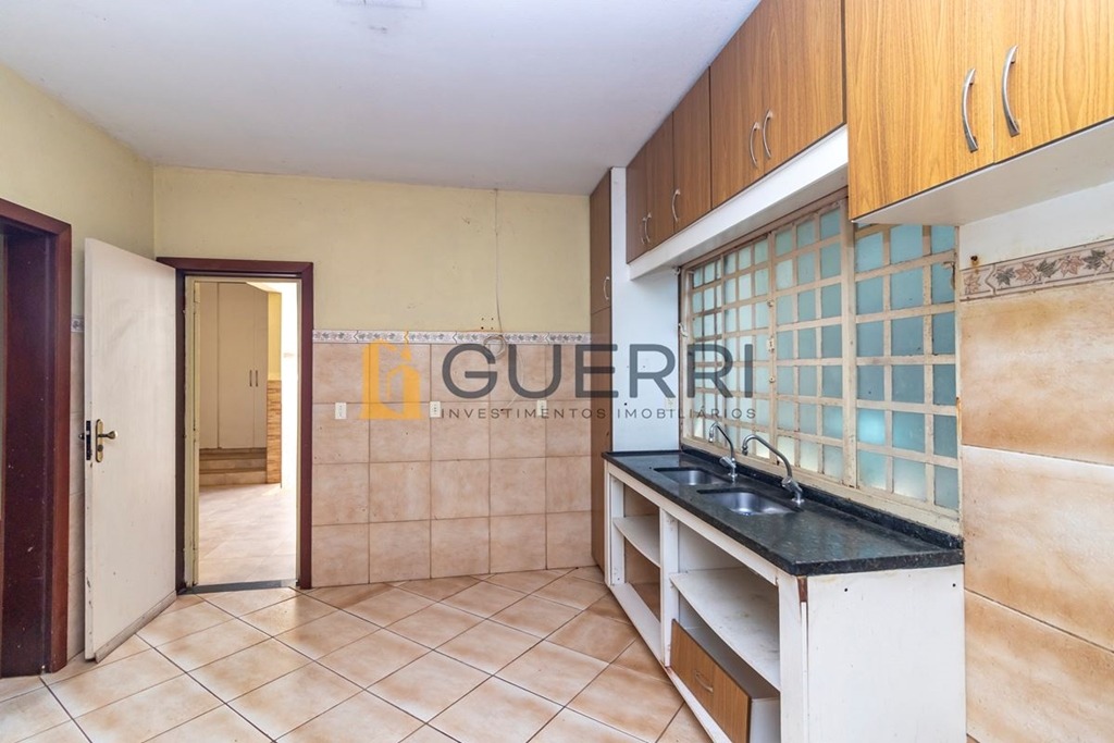 Smpw quadra 4 park way casa 5 quartos 2 suítes 3 vagas lote 