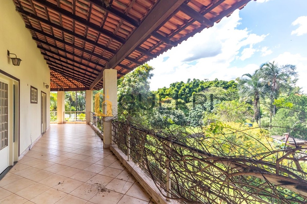 SMPW Quadra 4 Park Way Casa 5 Quartos 2 Suítes 3 Vagas Lote 2500 m² Útil 590 m²