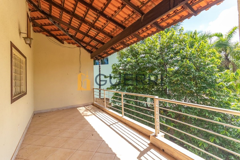 SMPW Quadra 4 Park Way Casa 5 Quartos 2 Suítes 3 Vagas Lote 2500 m² Útil 590 m²