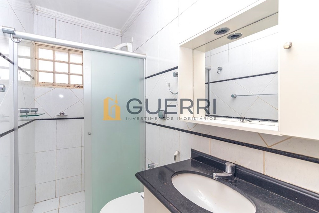 SMPW Quadra 4 Park Way Casa 5 Quartos 2 Suítes 3 Vagas Lote 2500 m² Útil 590 m²