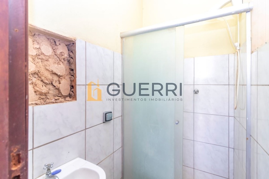 SMPW Quadra 4 Park Way Casa 5 Quartos 2 Suítes 3 Vagas Lote 2500 m² Útil 590 m²