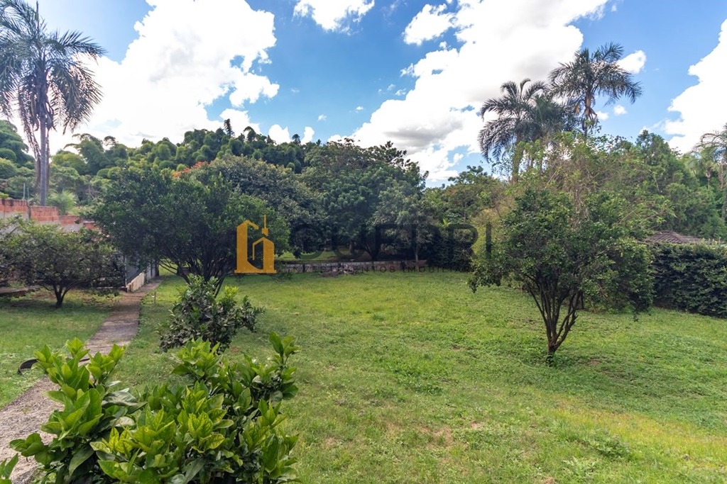 SMPW Quadra 4 Park Way Casa 5 Quartos 2 Suítes 3 Vagas Lote 2500 m² Útil 590 m²