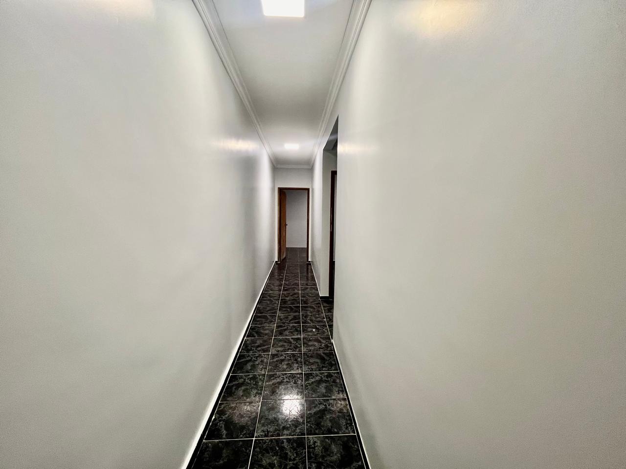 Rua 8 vicente pires casa 3 quartos 1 suíte 4 vagas 740m² esc