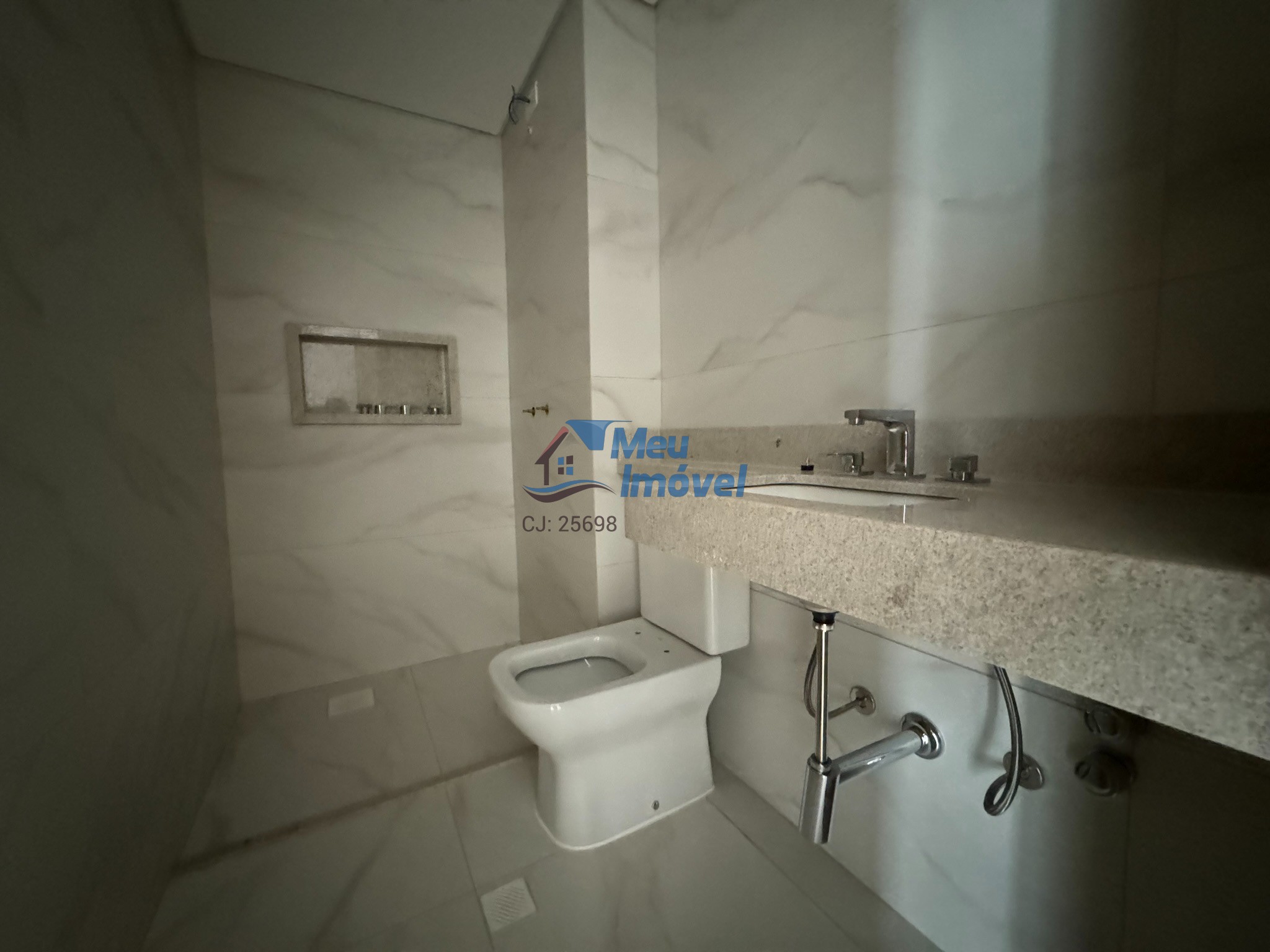 Quadra 208 Costa Azul Cobertura 3 Quartos suíte 185m² 2 Vagas Lazer Ac Finan