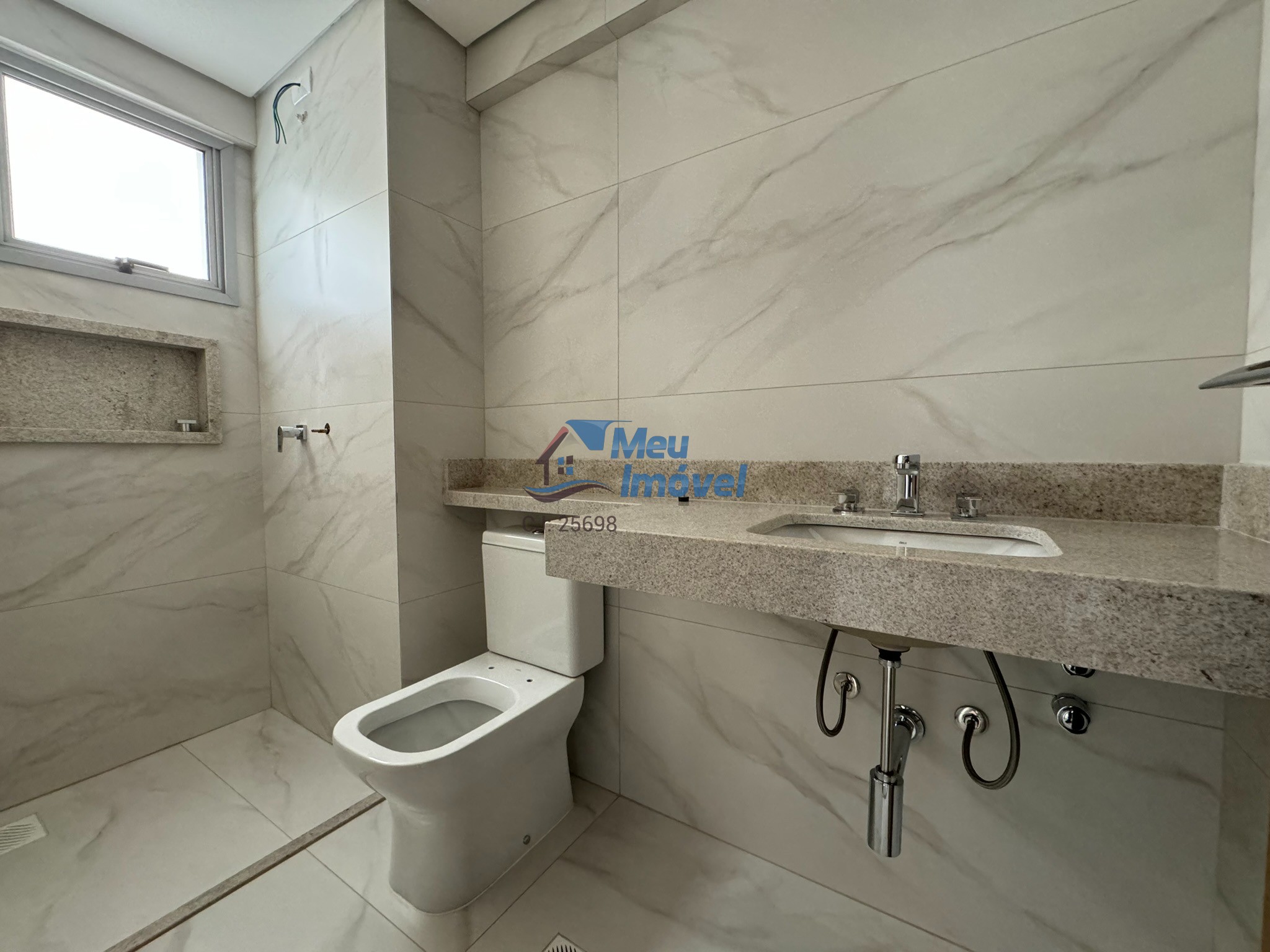 Quadra 208 Costa Azul Cobertura 3 Quartos suíte 185m² 2 Vagas Lazer Ac Finan