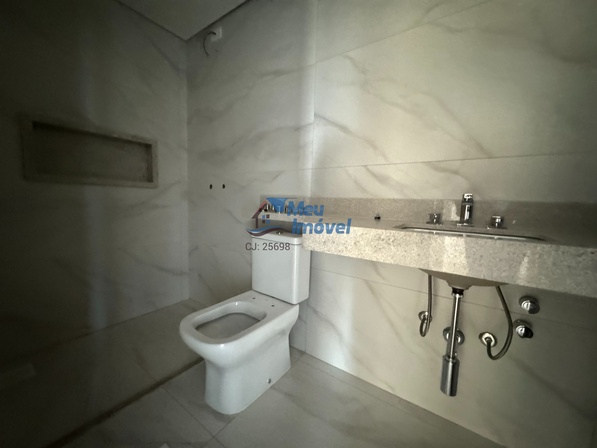 Quadra 208 Costa Azul Cobertura 3 Quartos suíte 185m² 2 Vagas Lazer Ac Finan