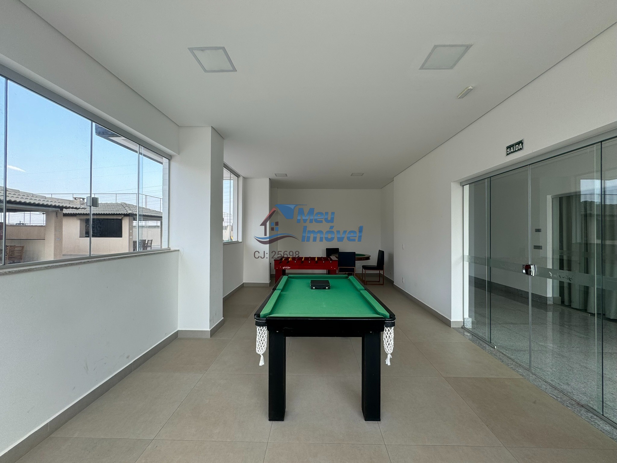 Quadra 208 Costa Azul Cobertura 3 Quartos suíte 185m² 2 Vagas Lazer Ac Finan