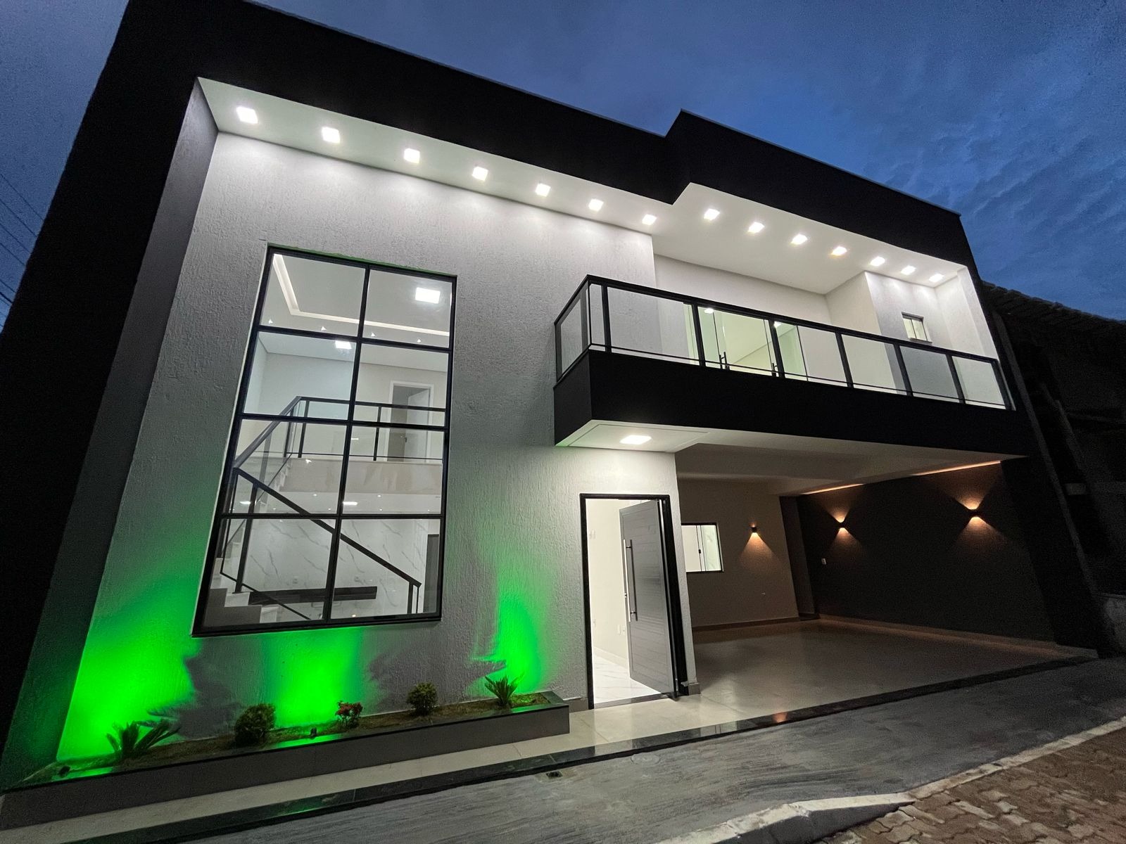 Casa nova chácara 42 vicente pires 4 quartos 4 suítes 4 vaga