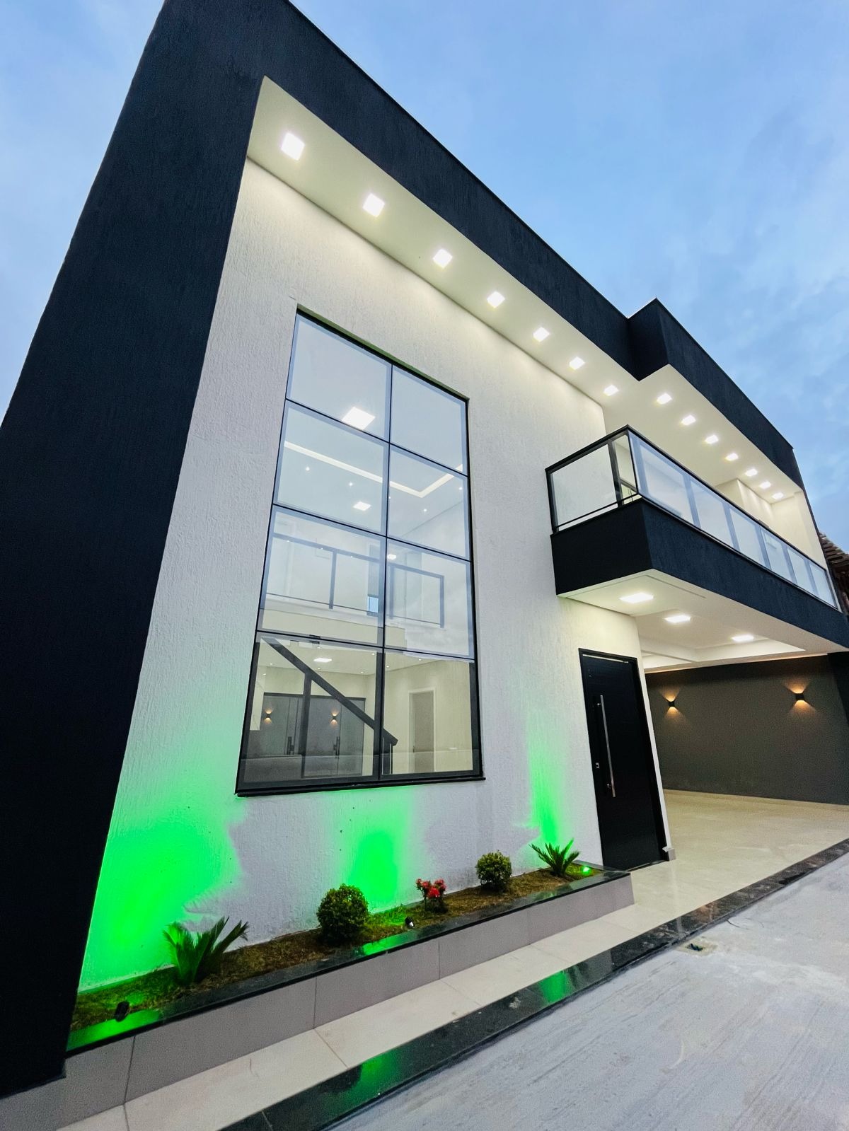 Casa nova chácara 42 vicente pires 4 quartos 4 suítes 4 vaga