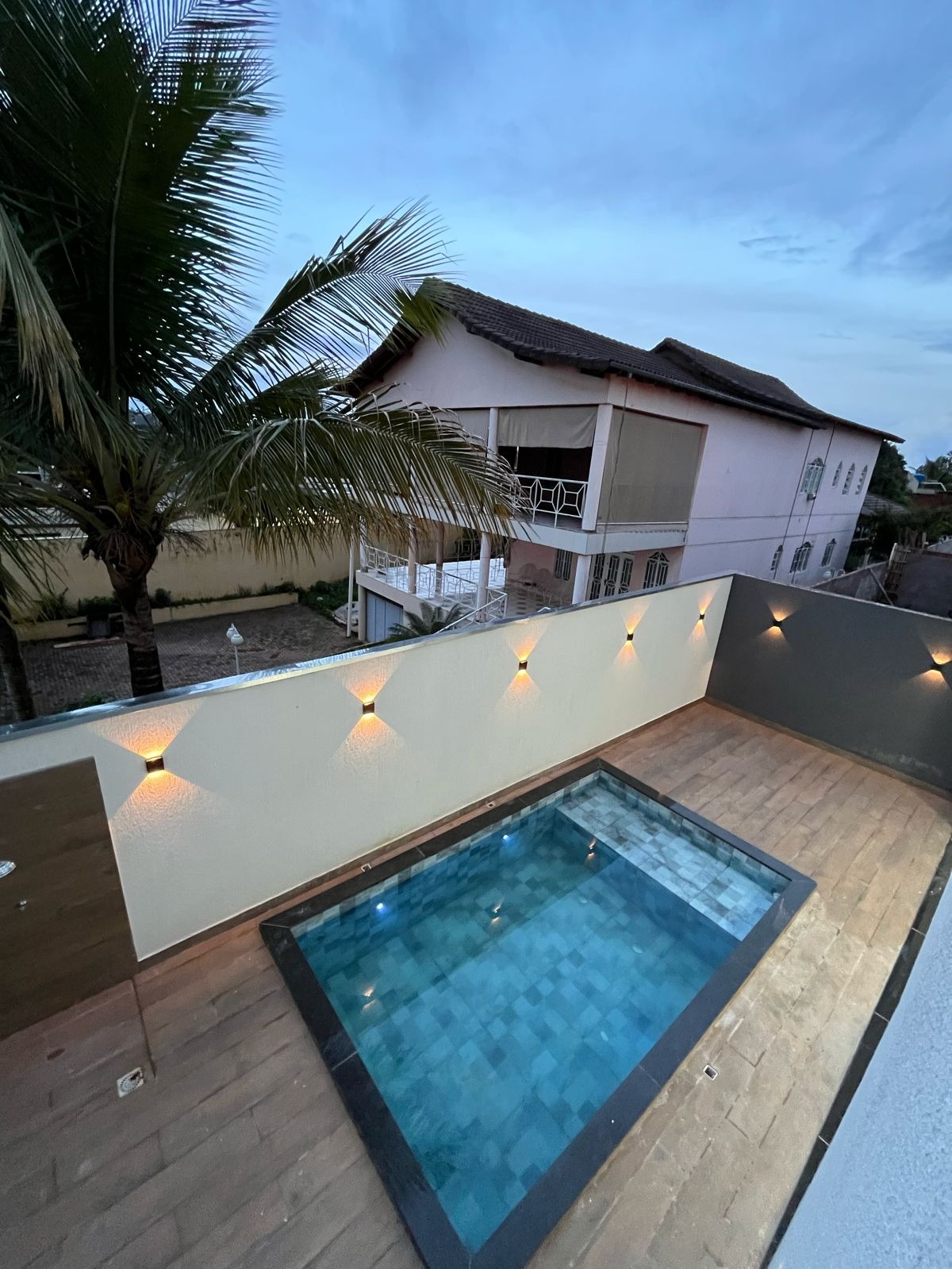 Casa nova chácara 42 vicente pires 4 quartos 4 suítes 4 vaga