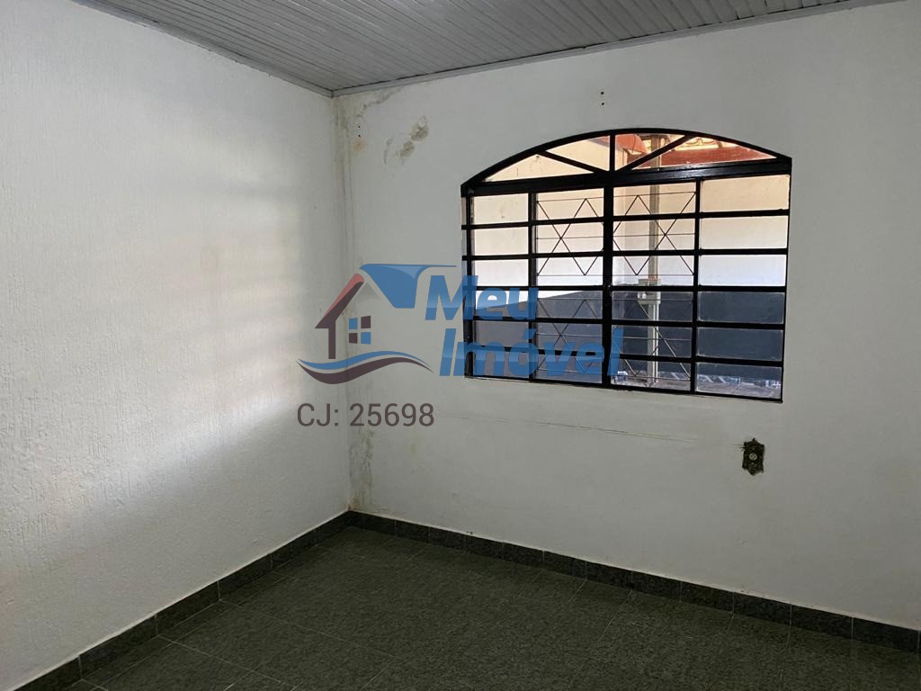 Qr 508 samambaia sul casa 2 quartos 2 vagas 150m² área de se