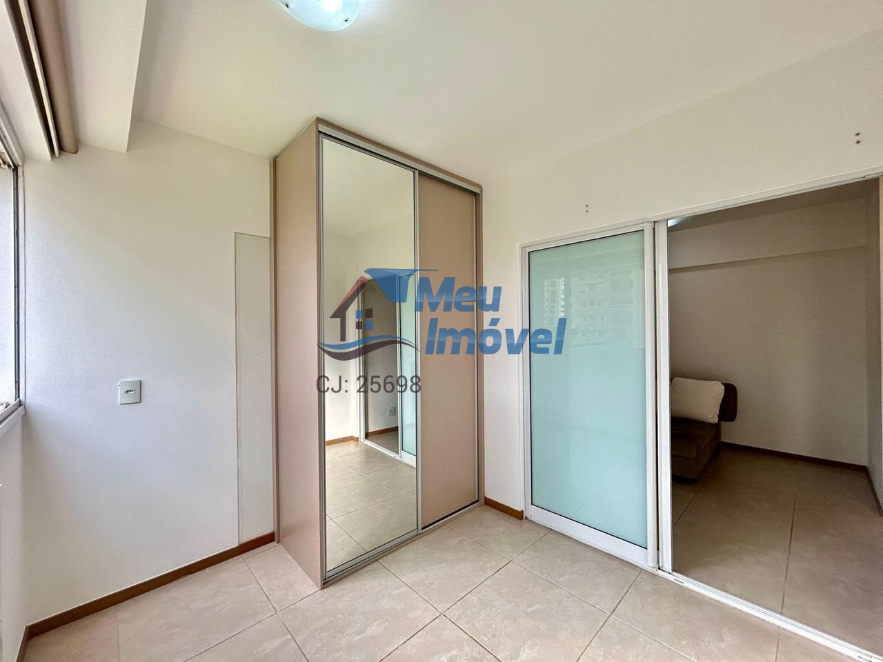 Quadra 104 real esplendor águas claras 2 quartos 1 vaga 45 m