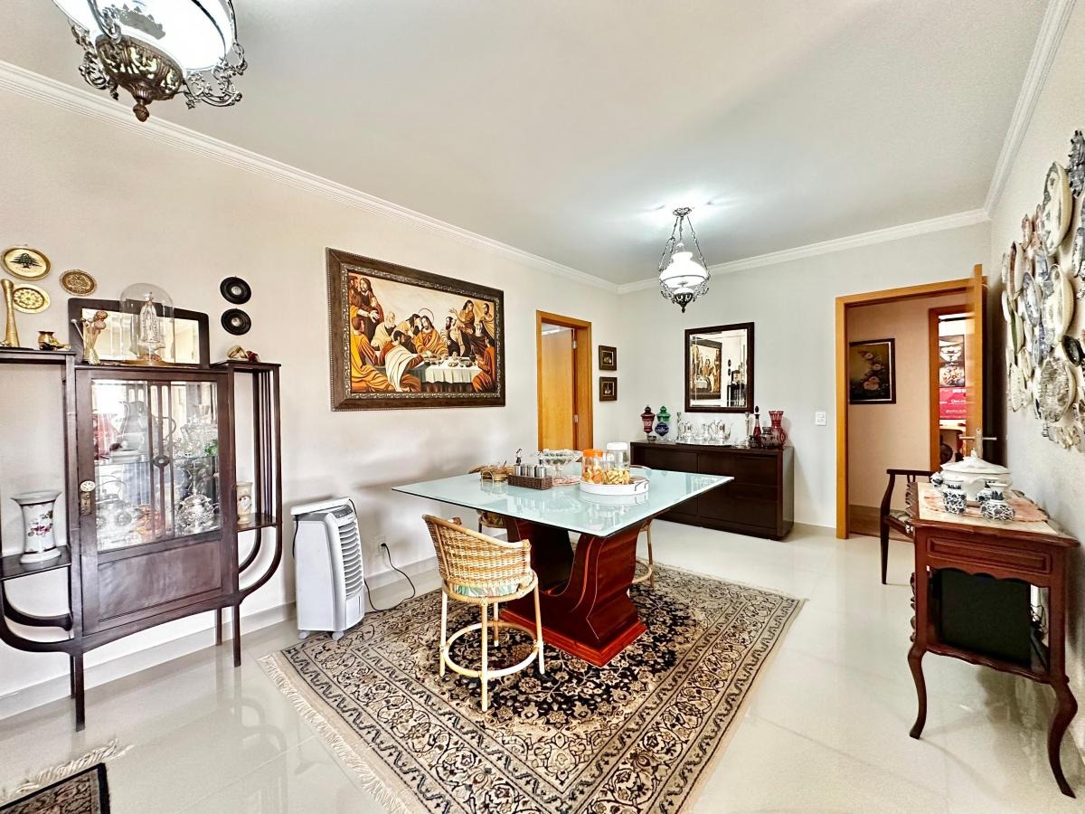 Sqb guara i apto 4 quartos 2 suítes 2 vagas 140m² reformado 