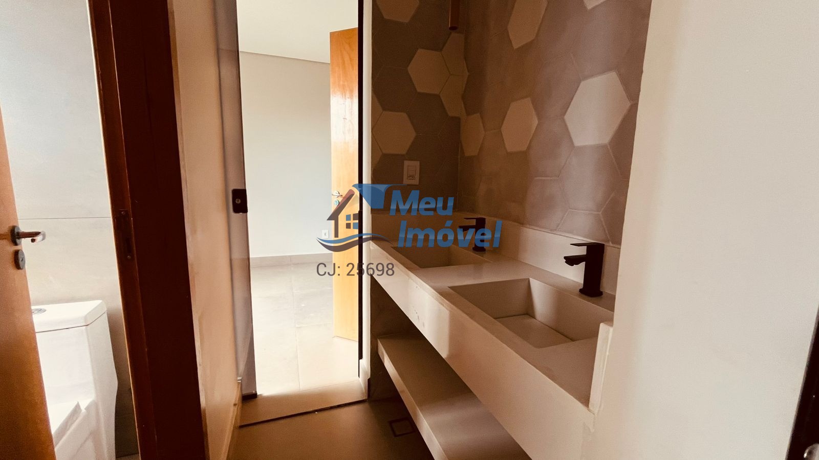 Cond villa suíça cidade ocidental casa 3 quartos 1 suíte 140